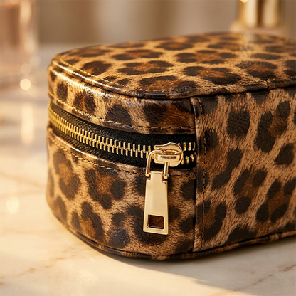 📢📢50% OFF !!!⏰Travel Makeup Case with LED Lighted Mirror